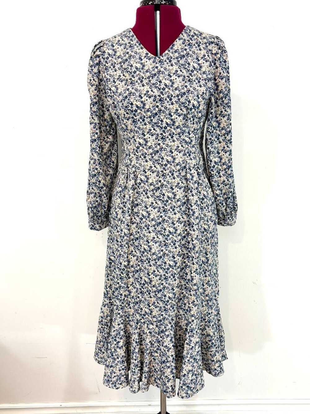 SANYE FLoral Blue Long Sleeve Midi Spring Dress Boho Pleated V Neck Ruff sz M